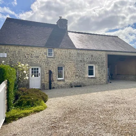 Maison De Pays Proche De La Holiday home Fontenay-sur-Mer