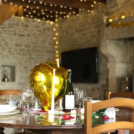 Maison De Pays Proche De La Holiday home Fontenay-sur-Mer